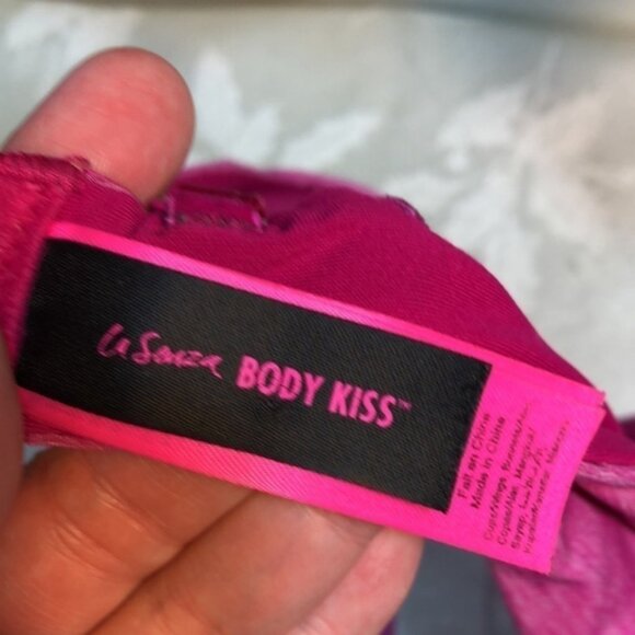 32 C La Senza Body Kiss bra - Picture 5 of 6